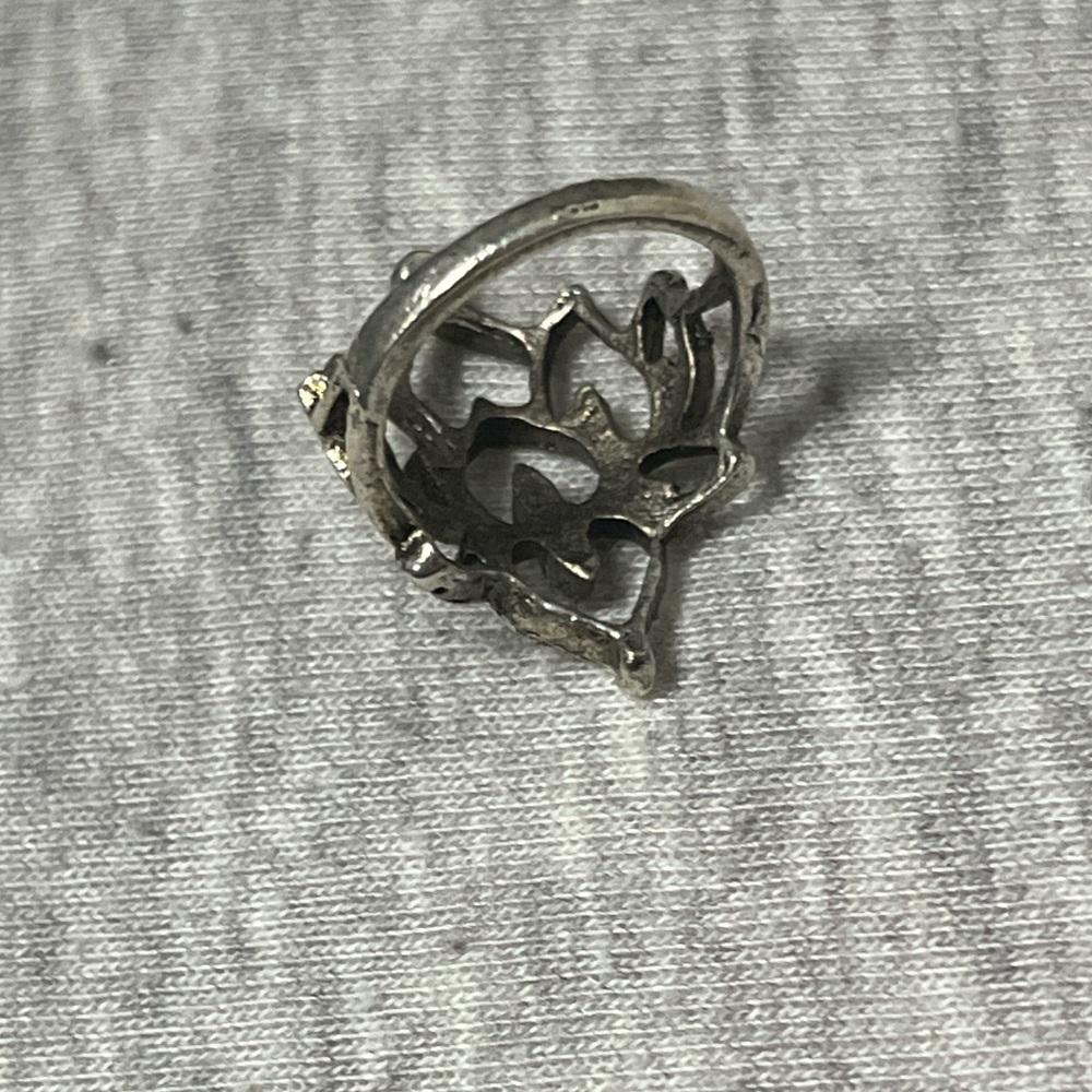 Silver crown ring - Picture 3 of 3